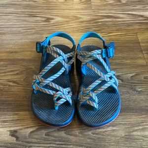 Chacos - Womens 8 - color rainbow